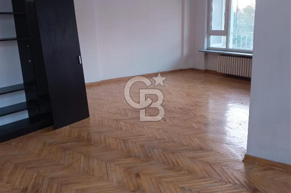 CB CITY'DEN ATATÜRK CADDESİNDE KİRALIK 2+1 DAİRE