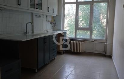 CB CITY'DEN ATATÜRK CADDESİNDE KİRALIK 2+1 DAİRE