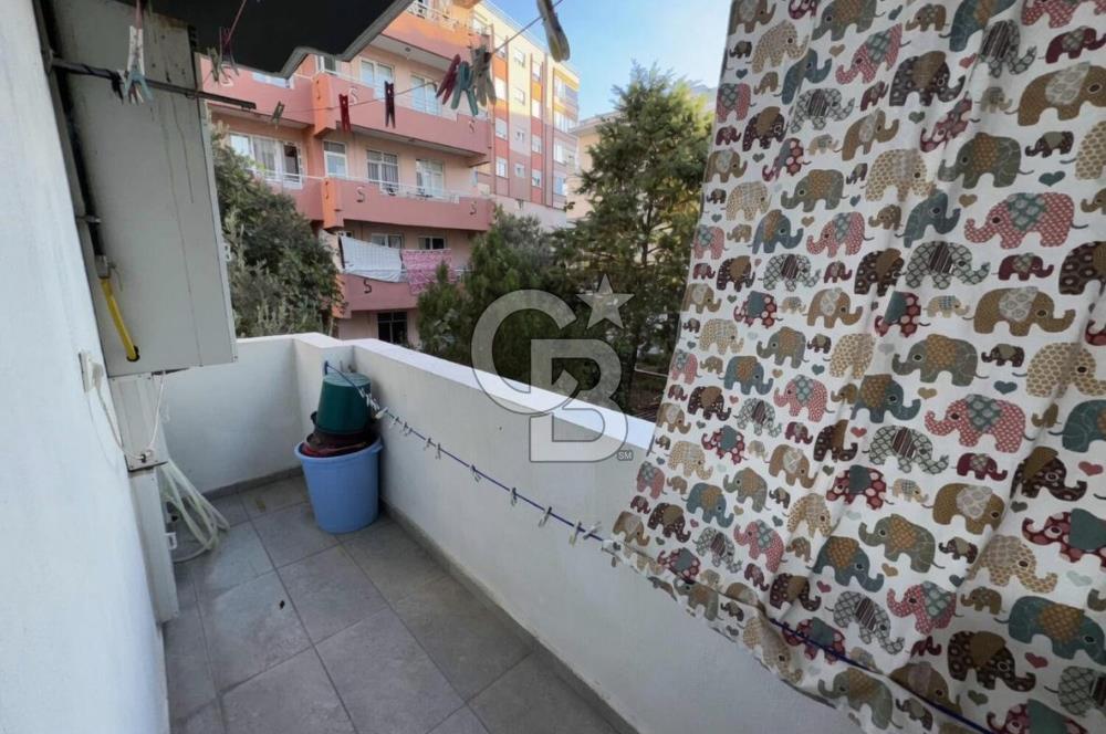 Aliağa Kazım Dirik Mahallesinde Satılık 2+1 Merkezi Daire