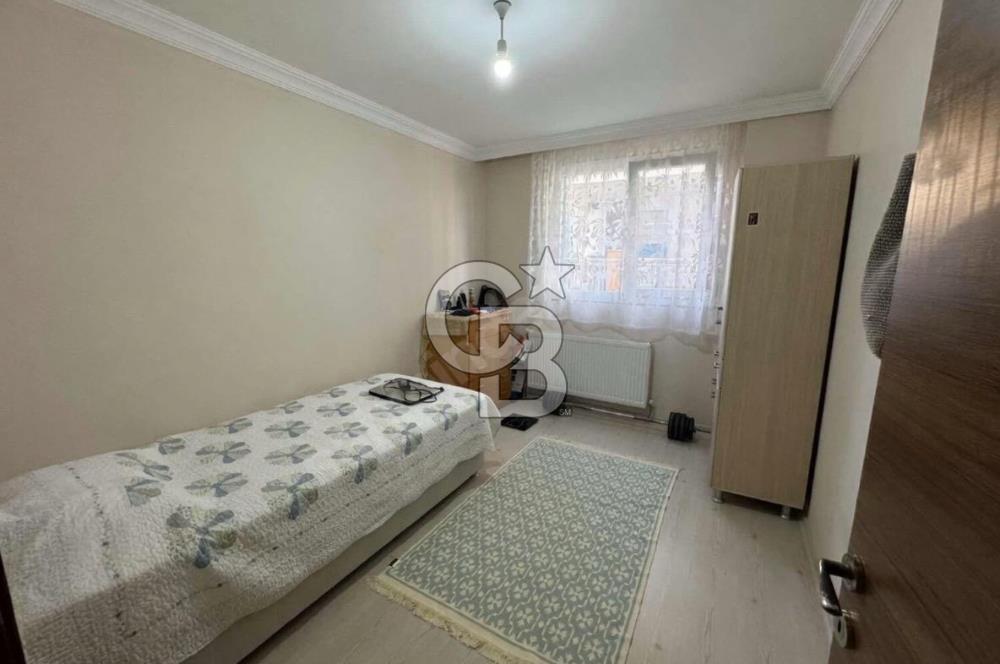 Aliağa Kazım Dirik Mahallesinde Satılık 2+1 Merkezi Daire