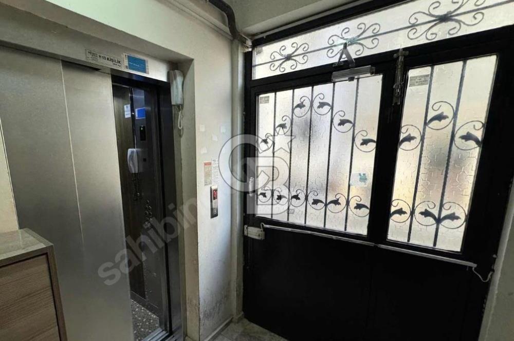 Aliağa Kazım Dirik Mahallesinde Satılık 2+1 Merkezi Daire