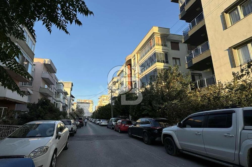 Aliağa Kazım Dirik Mahallesinde Satılık 2+1 Merkezi Daire