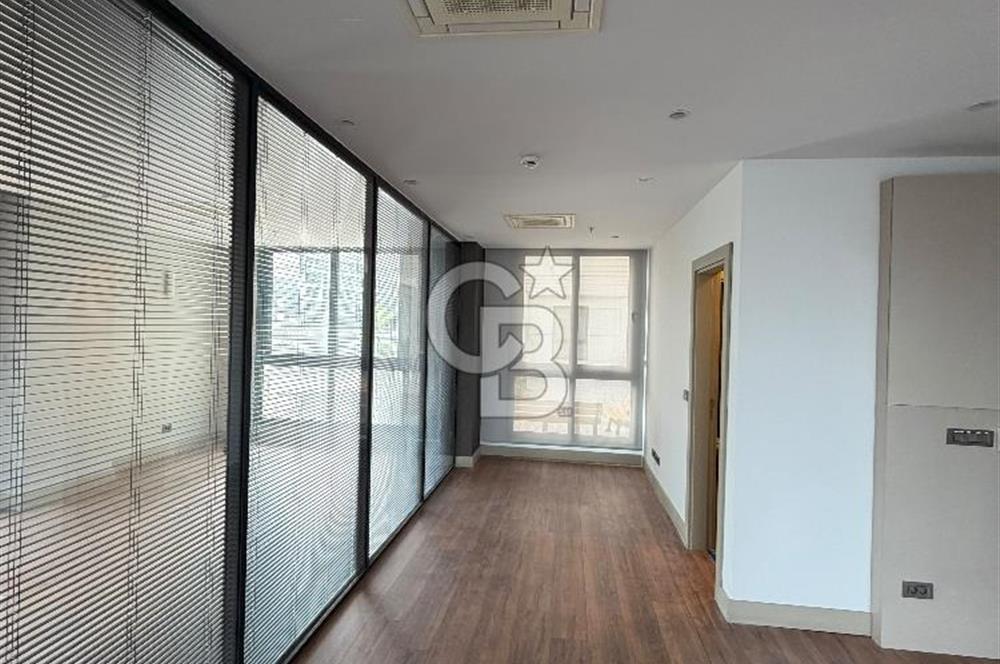 TOKATLI PLAZA BORNOVA DA KİRALIK OFİS