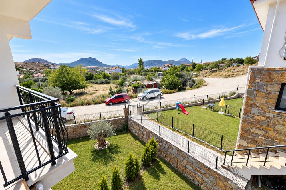 GÖKÇEADADA HAVUZLU SİTE 2+1 VE 1+0 DAİRE FIRSAT TEK FİYAT