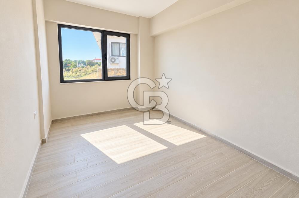 GÖKÇEADADA HAVUZLU SİTE 2+1 VE 1+0 DAİRE FIRSAT TEK FİYAT