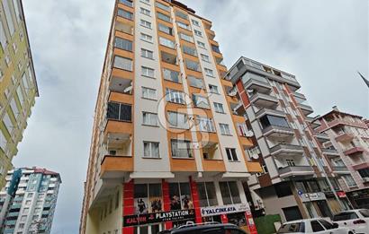 OF'DA MERKEZİ KONUMA SAHİP LÜKS SATILIK DAİRE