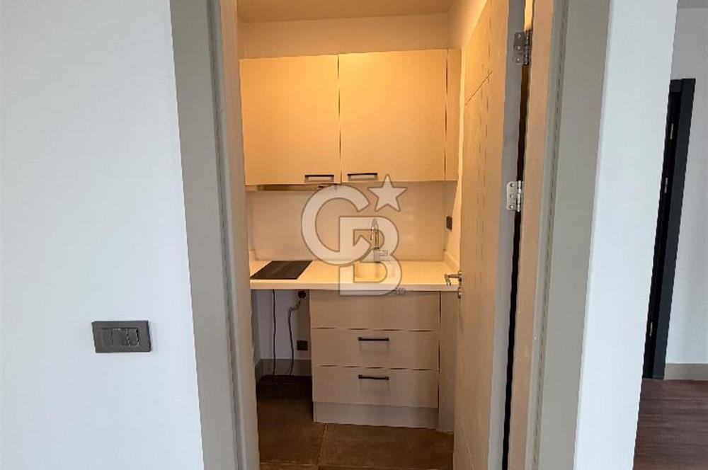 TOKATLI PLAZA BORNOVA DA KİRALIK OFİS