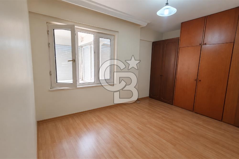 TUZLA YAYLA MAHALLESİ ERTUG SİTESİNDE SATILIK FERAH 3+1
