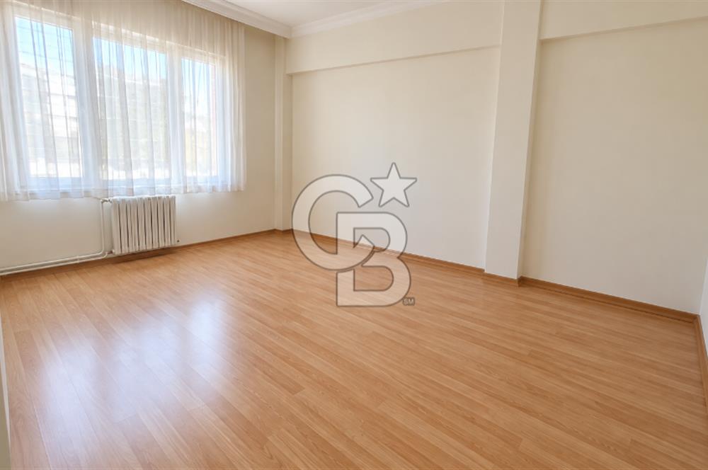 TUZLA YAYLA MAHALLESİ ERTUG SİTESİNDE SATILIK FERAH 3+1