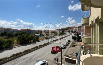 CB VİZYON GAYRİMENKULDEN İŞLEK CADDE ÜZERİ ARA KAT KİRALIK 3+1