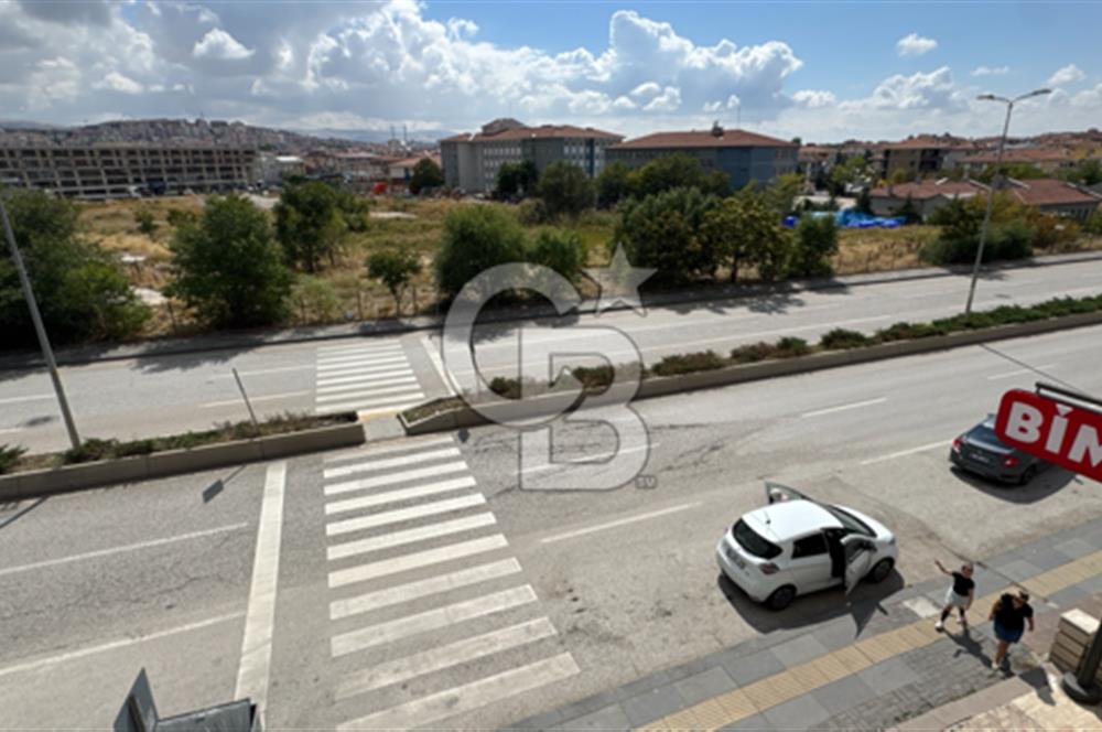 CB VİZYON GAYRİMENKULDEN İŞLEK CADDE ÜZERİ ARA KAT KİRALIK 3+1