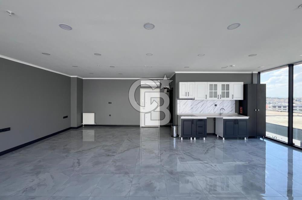 İstanbul Yolu Üzerinde Kiralık 55 m² Prestijli Ofis