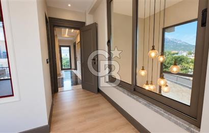 KEMER'DE ÖZEL HAVUZLU, SAUNALI PREMİUM VİLLA | 225 m² NET