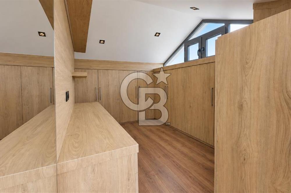 KEMER'DE ÖZEL HAVUZLU, SAUNALI PREMİUM VİLLA | 225 m² NET