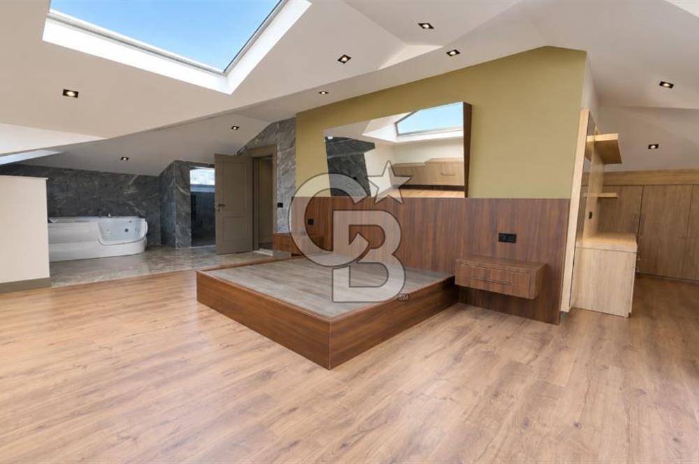 KEMER'DE ÖZEL HAVUZLU, SAUNALI PREMİUM VİLLA | 225 m² NET