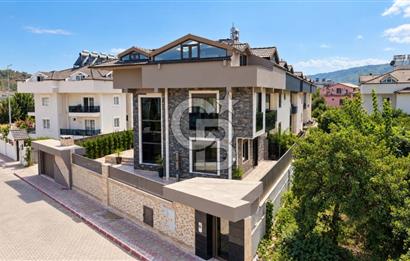 KEMER'DE ÖZEL HAVUZLU, SAUNALI PREMİUM VİLLA | 225 m² NET