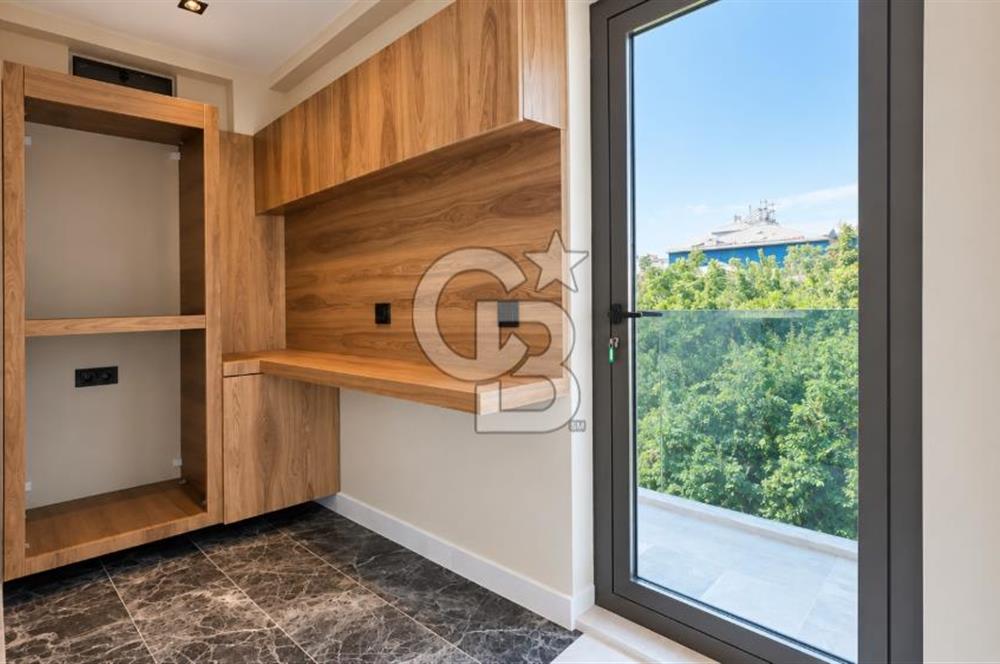 KEMER'DE ÖZEL HAVUZLU, SAUNALI PREMİUM VİLLA | 225 m² NET