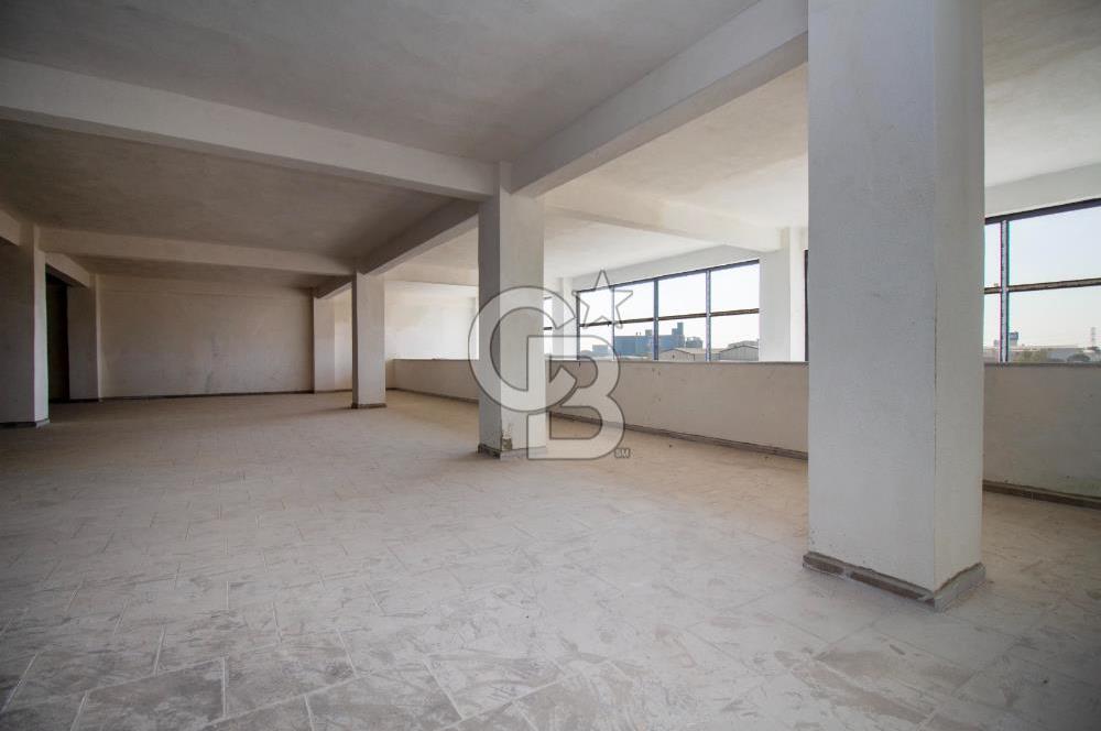 CB EAGLE'DAN KÜÇÜK SANAYİ SİTESİNDE 2.250 m² KİRALIK DEPO