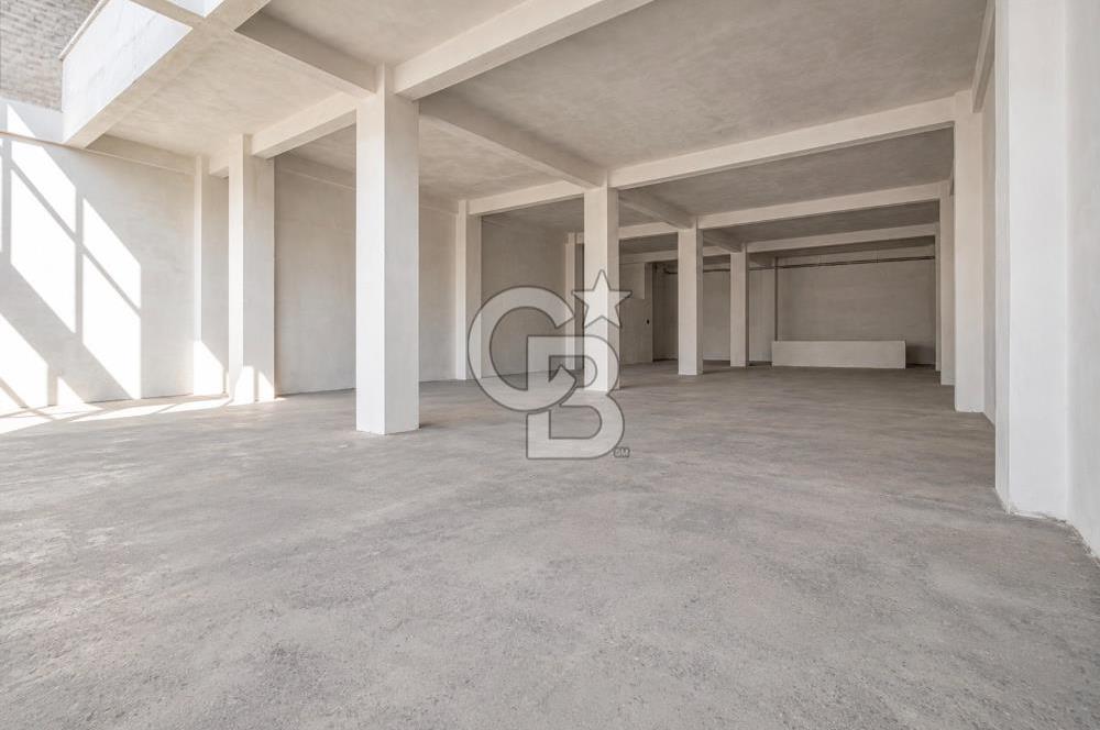 CB EAGLE'DAN KÜÇÜK SANAYİ SİTESİNDE 2.250 m² KİRALIK DEPO