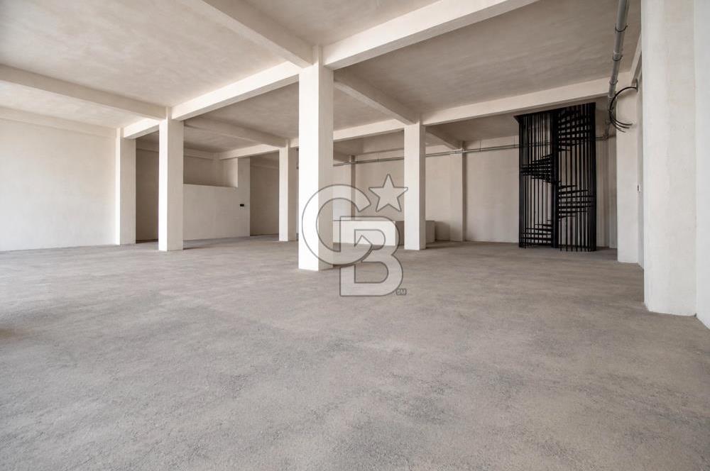 CB EAGLE'DAN KÜÇÜK SANAYİ SİTESİNDE 2.250 m² KİRALIK DEPO