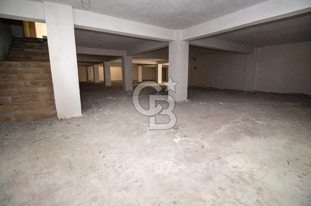 CB EAGLE'DAN KÜÇÜK SANAYİ SİTESİNDE 2.250 m² KİRALIK DEPO