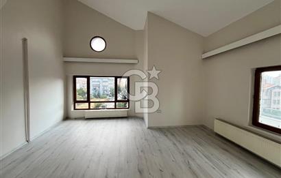 SANCAK KONRAD ADENAUER CADDESİNDE 6+1 EN ÜST KAT GENİŞ DAİRE