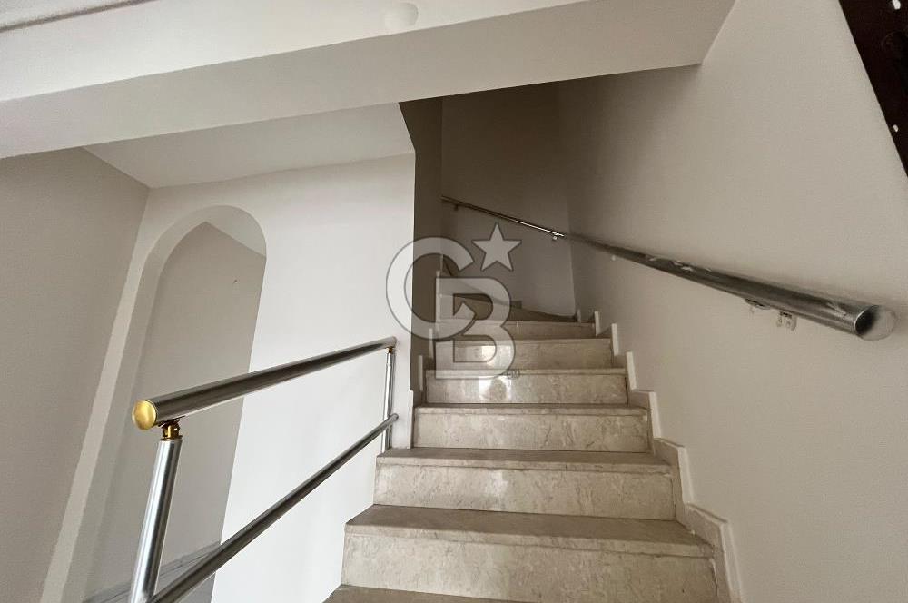 SANCAK KONRAD ADENAUER CADDESİNDE 6+1 EN ÜST KAT GENİŞ DAİRE