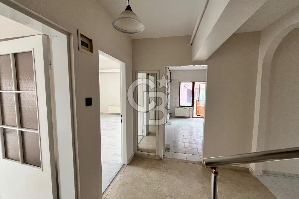 SANCAK KONRAD ADENAUER CADDESİNDE 6+1 EN ÜST KAT GENİŞ DAİRE