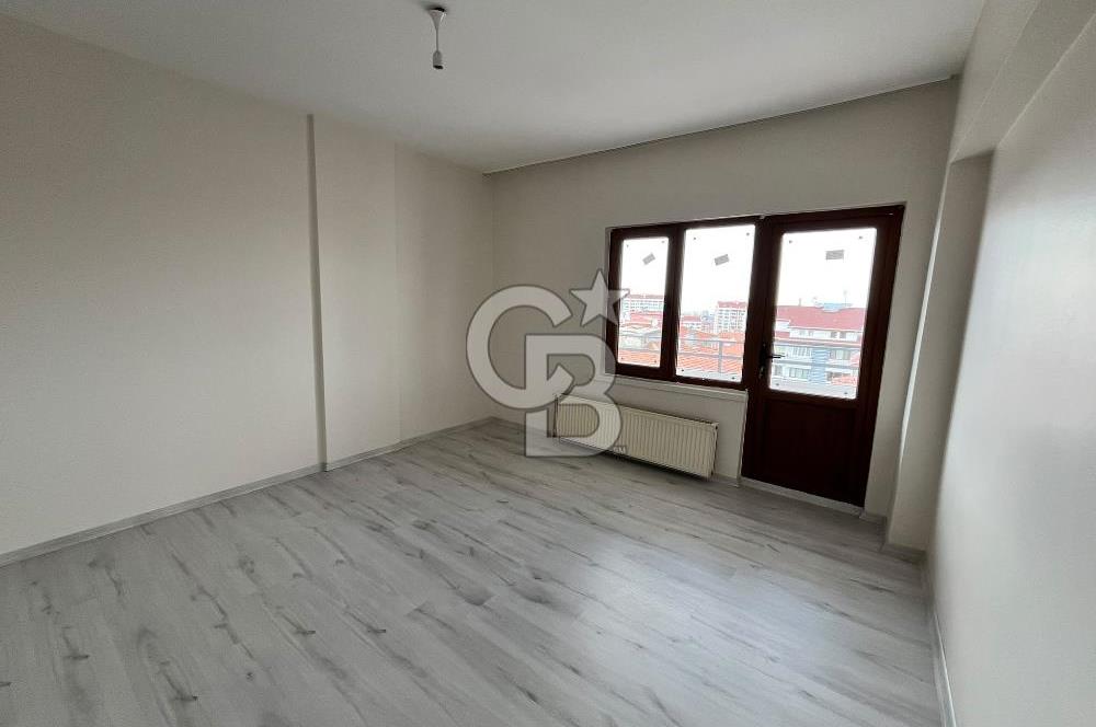SANCAK KONRAD ADENAUER CADDESİNDE 6+1 EN ÜST KAT GENİŞ DAİRE