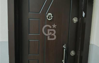 OF'DA MERKEZİ KONUMA SAHİP LÜKS SATILIK DAİRE