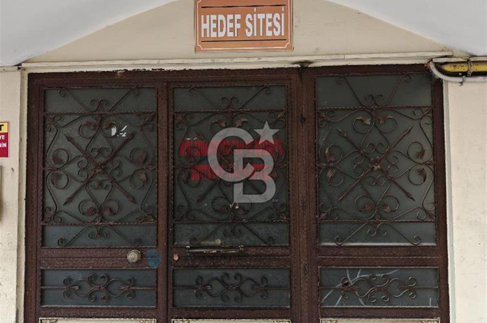 OF'DA MERKEZİ KONUMA SAHİP LÜKS SATILIK DAİRE