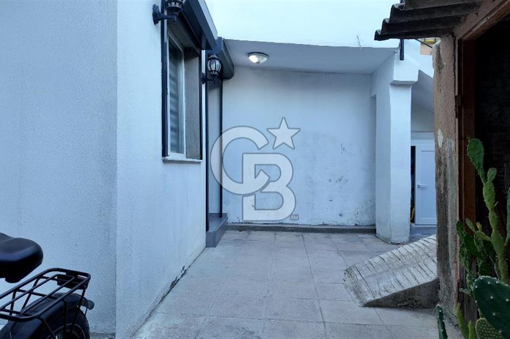 Bornova Kızılay Mah. İçi Yapılı 3+1 + ek 1+1 kullanım alanı 