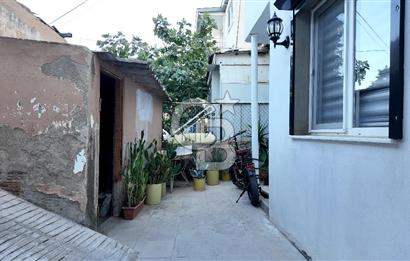 Bornova Kızılay Mah. İçi Yapılı 3+1 + ek 1+1 kullanım alanı 
