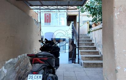 Bornova Kızılay Mah. İçi Yapılı 3+1 + ek 1+1 kullanım alanı 