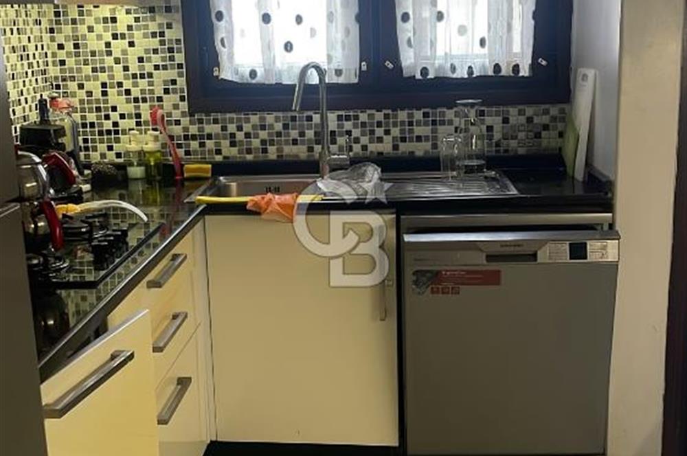 Kadıköy Çiftehavuzlarda,Geniş & Eşyalı 3+1 Arakat Kiralık Daire