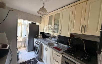 KURUÇEŞMEDE SATILIK 2+1 ARA KAT DAİRE. ARAÇ TAKASI OLUR