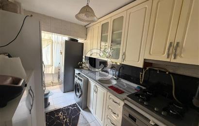 KURUÇEŞMEDE SATILIK 2+1 ARA KAT DAİRE. ARAÇ TAKASI OLUR