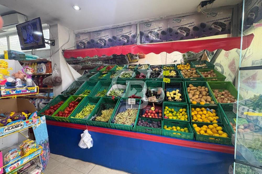 İZMİR HARMANDALINDA YÜKSEK CİROLU DEVREN MARKET