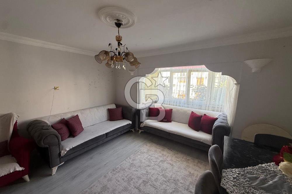 KURUÇEŞMEDE SATILIK 2+1 ARA KAT DAİRE. ARAÇ TAKASI OLUR