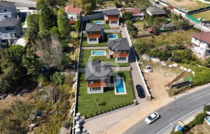 Şile Sofularda 480m² Arsa İçinde Özel Havuzlu Sıfır Villa