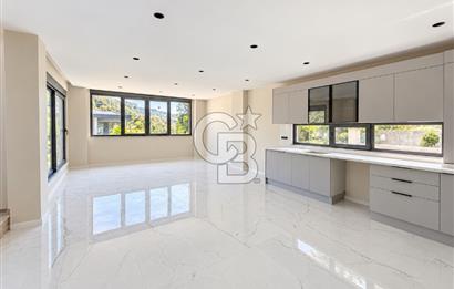 Şile Sofularda 480m² Arsa İçinde Özel Havuzlu Sıfır Villa