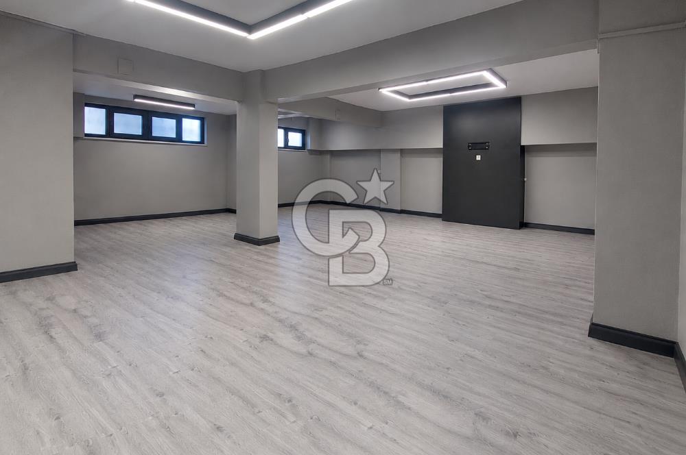 AKÇAYDA FIRSAT! ANA YOL ÜZERİNDE GENİŞ VİTRİNLİ KİRALIK İŞ YERİ