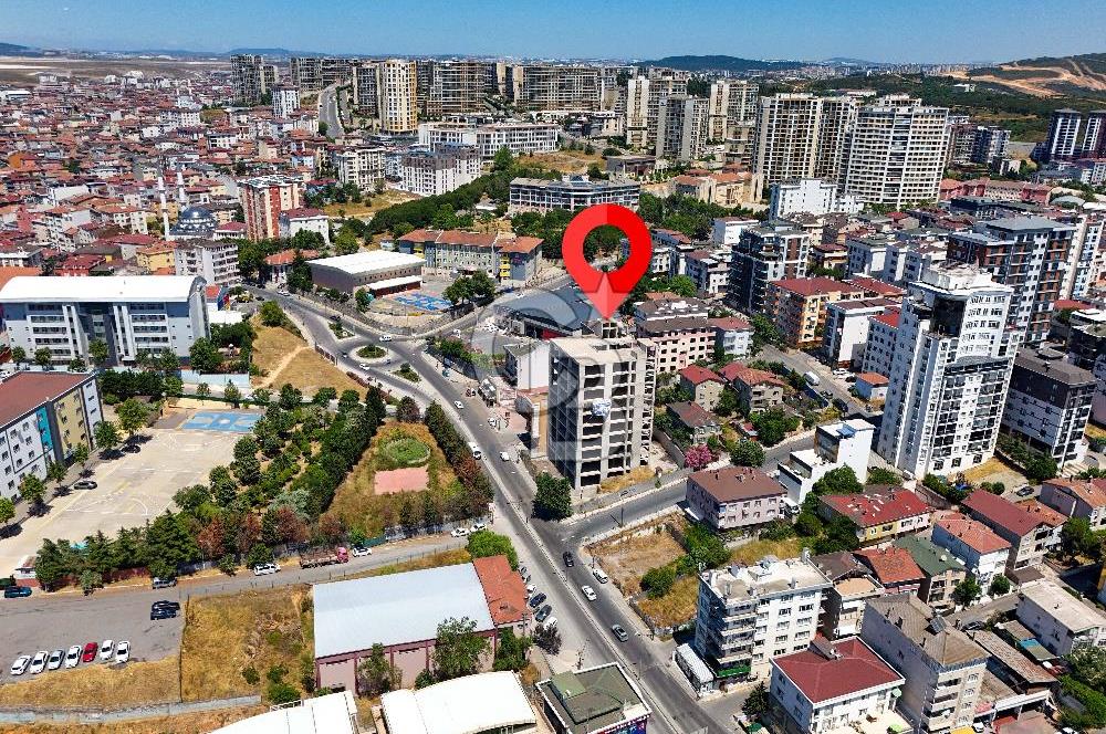 TUZLA E5'TE OTEL RUHSATLI 7.200 M2 SATILIK KOMPLE BİNA