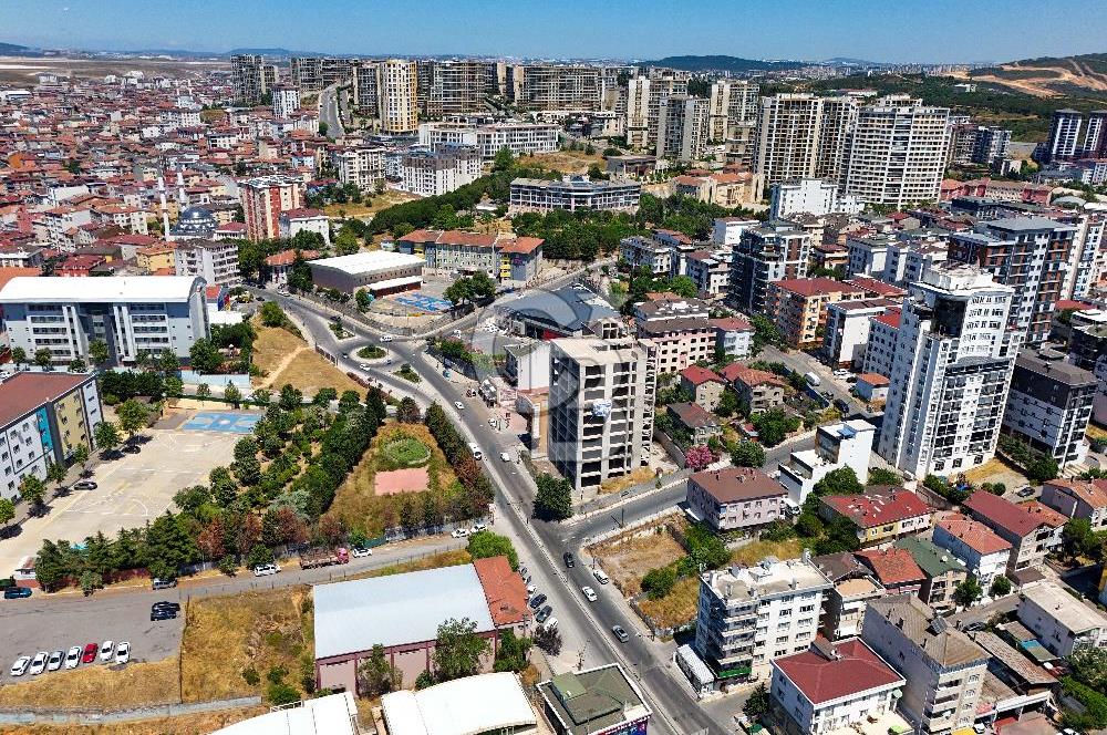 TUZLA E5'TE OTEL RUHSATLI 7.200 M2 SATILIK KOMPLE BİNA