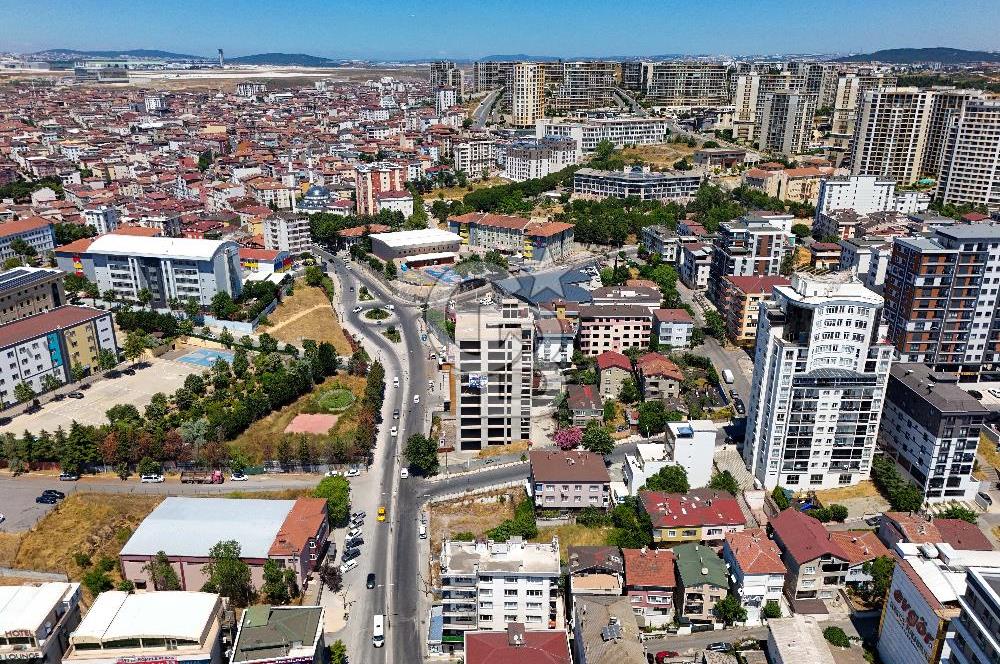 TUZLA E5'TE OTEL RUHSATLI 7.200 M2 SATILIK KOMPLE BİNA