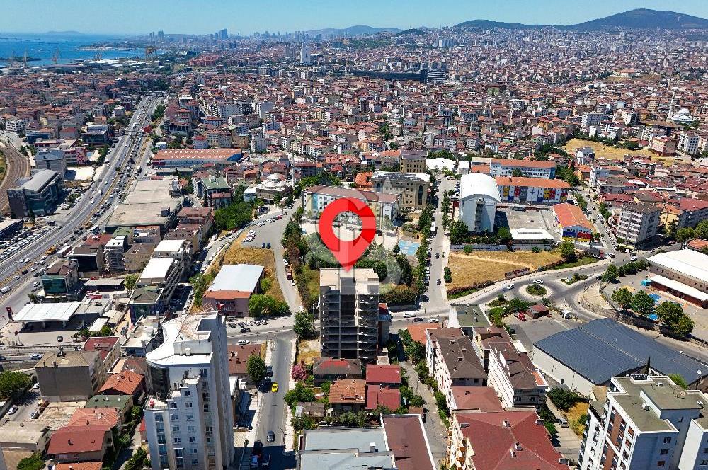 TUZLA E5'TE OTEL RUHSATLI 7.200 M2 SATILIK KOMPLE BİNA
