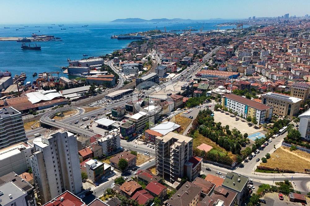 TUZLA E5'TE OTEL RUHSATLI 7.200 M2 SATILIK KOMPLE BİNA