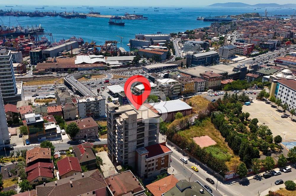 TUZLA E5'TE OTEL RUHSATLI 7.200 M2 SATILIK KOMPLE BİNA