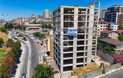TUZLA E5'TE OTEL RUHSATLI 7.200 M2 SATILIK KOMPLE BİNA
