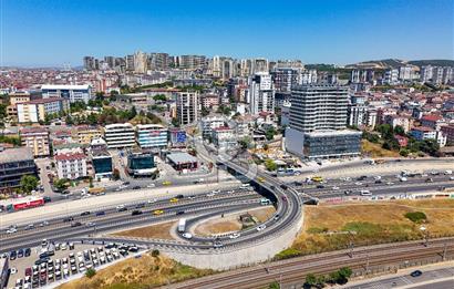 TUZLA E5'TE OTEL RUHSATLI 7.200 M2 SATILIK KOMPLE BİNA